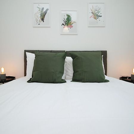 Fully Equipped Kitchen, Parking, City Centre Swansea Exteriör bild