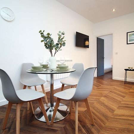 Fully Equipped Kitchen, Parking, City Centre Swansea Exteriör bild