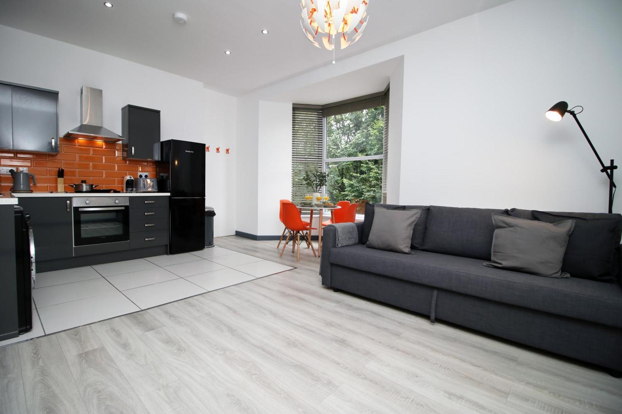 Fully Equipped Kitchen, Parking, City Centre Swansea Exteriör bild
