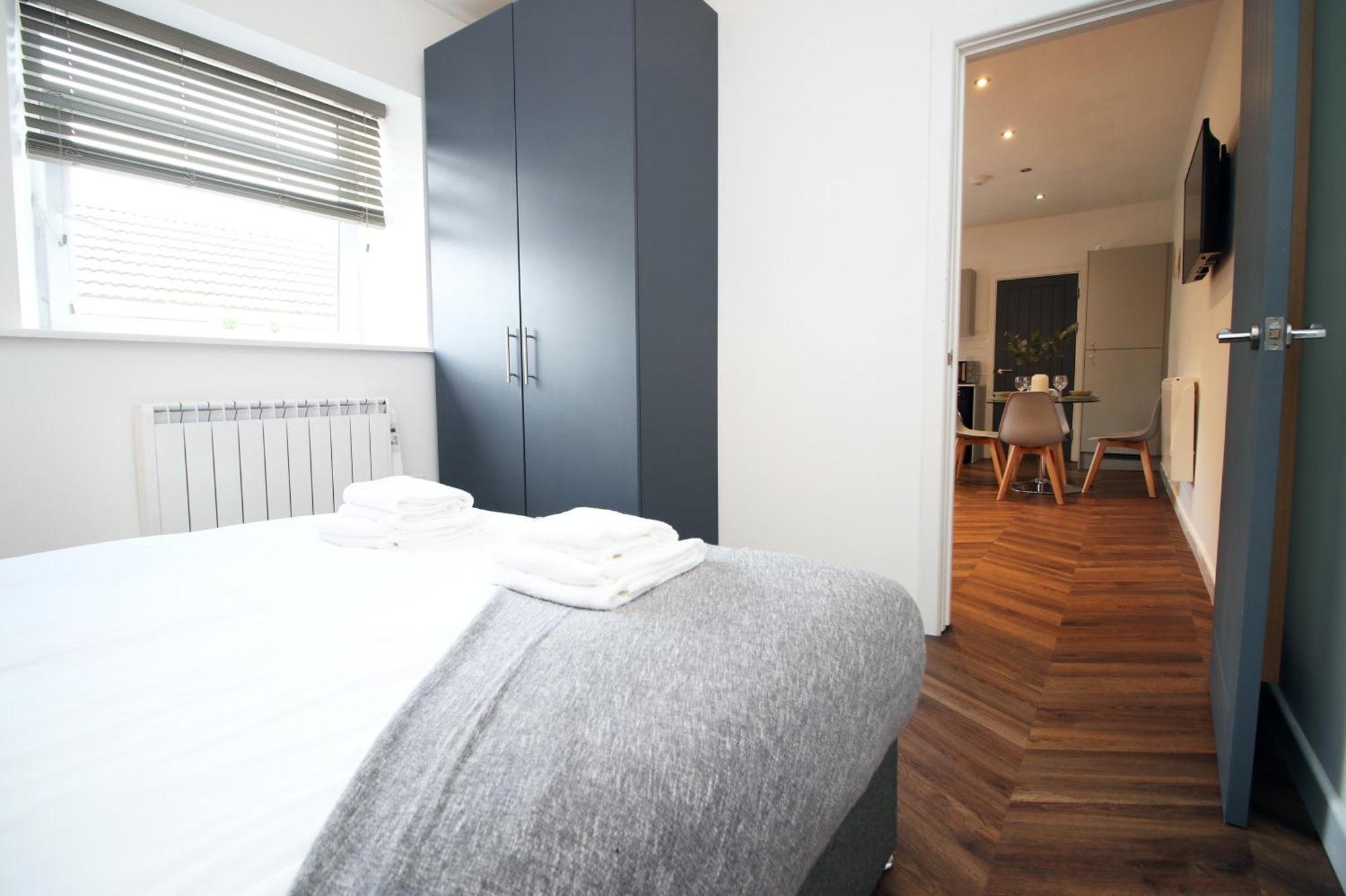 Fully Equipped Kitchen, Parking, City Centre Swansea Exteriör bild