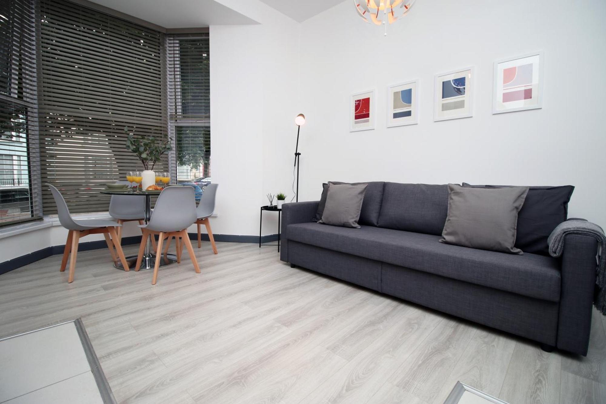 Fully Equipped Kitchen, Parking, City Centre Swansea Exteriör bild