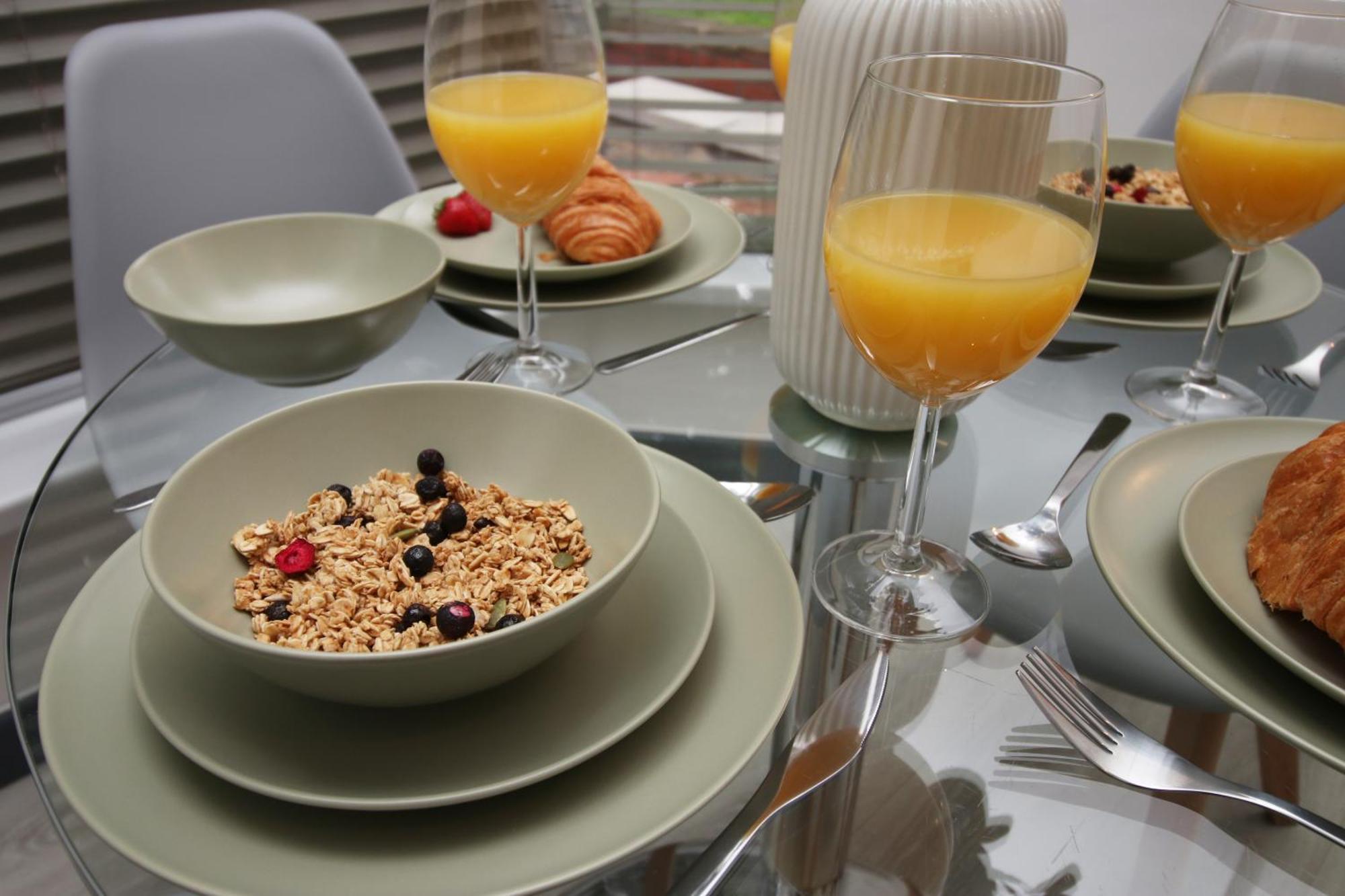 Fully Equipped Kitchen, Parking, City Centre Swansea Exteriör bild